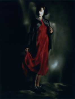 Elke Griessmayr wearing ISSEY MIYAKE, photographed by Patrick Saringer. Fotografiert in Innsbruck. Patrick Saringer